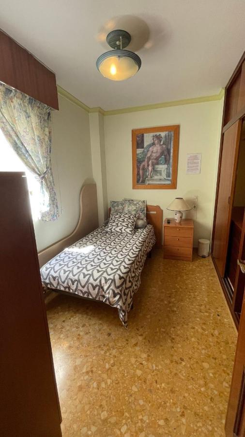 Habitaciones En Gandia A 5 Min Del Centro Historico المظهر الخارجي الصورة